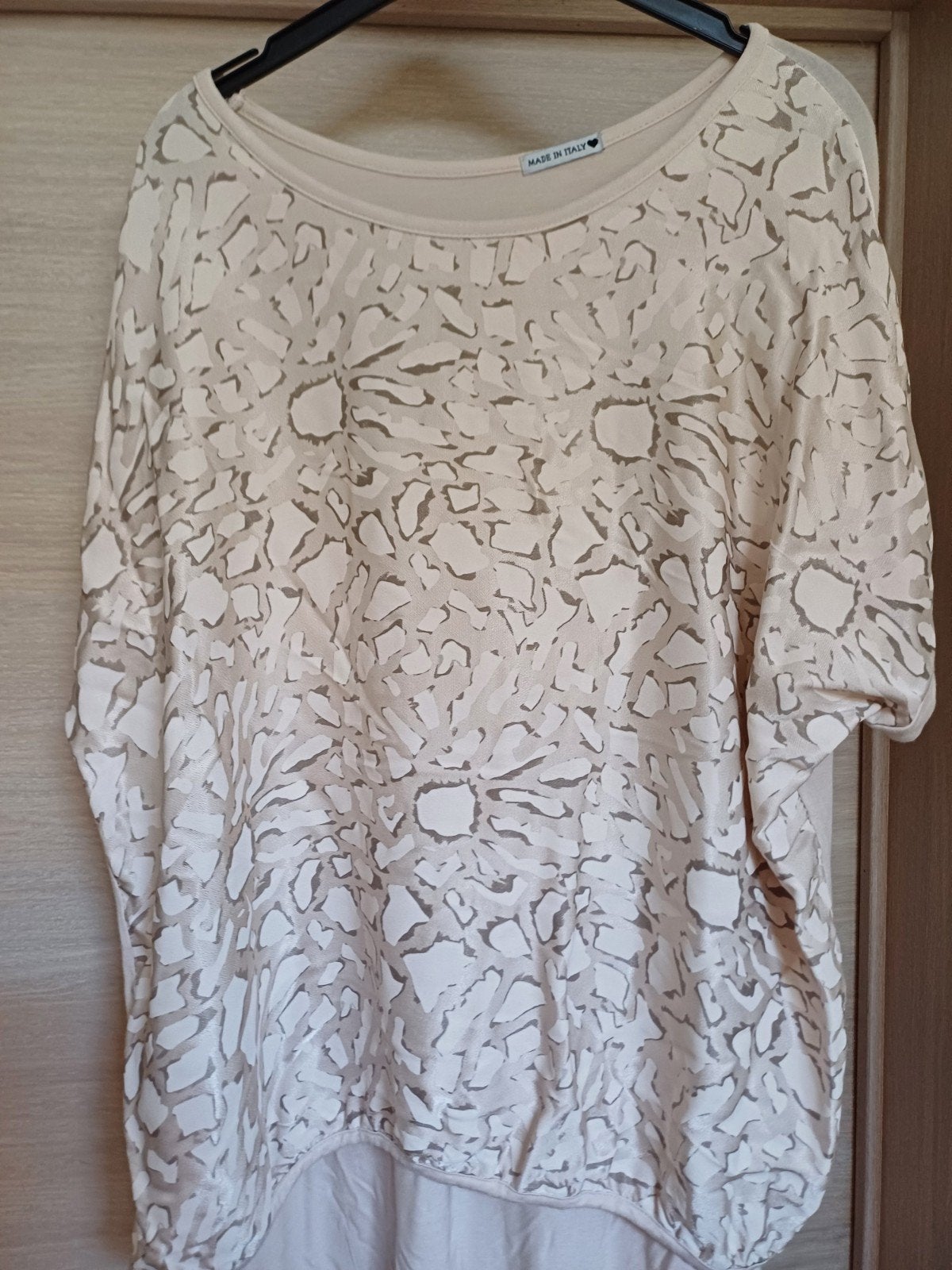bloes beige/print rugzijde t- shirtstof voor Mt52/54, Kleding | Dames, Grote Maten, Ophalen of Verzenden, Zo goed als nieuw, Beige