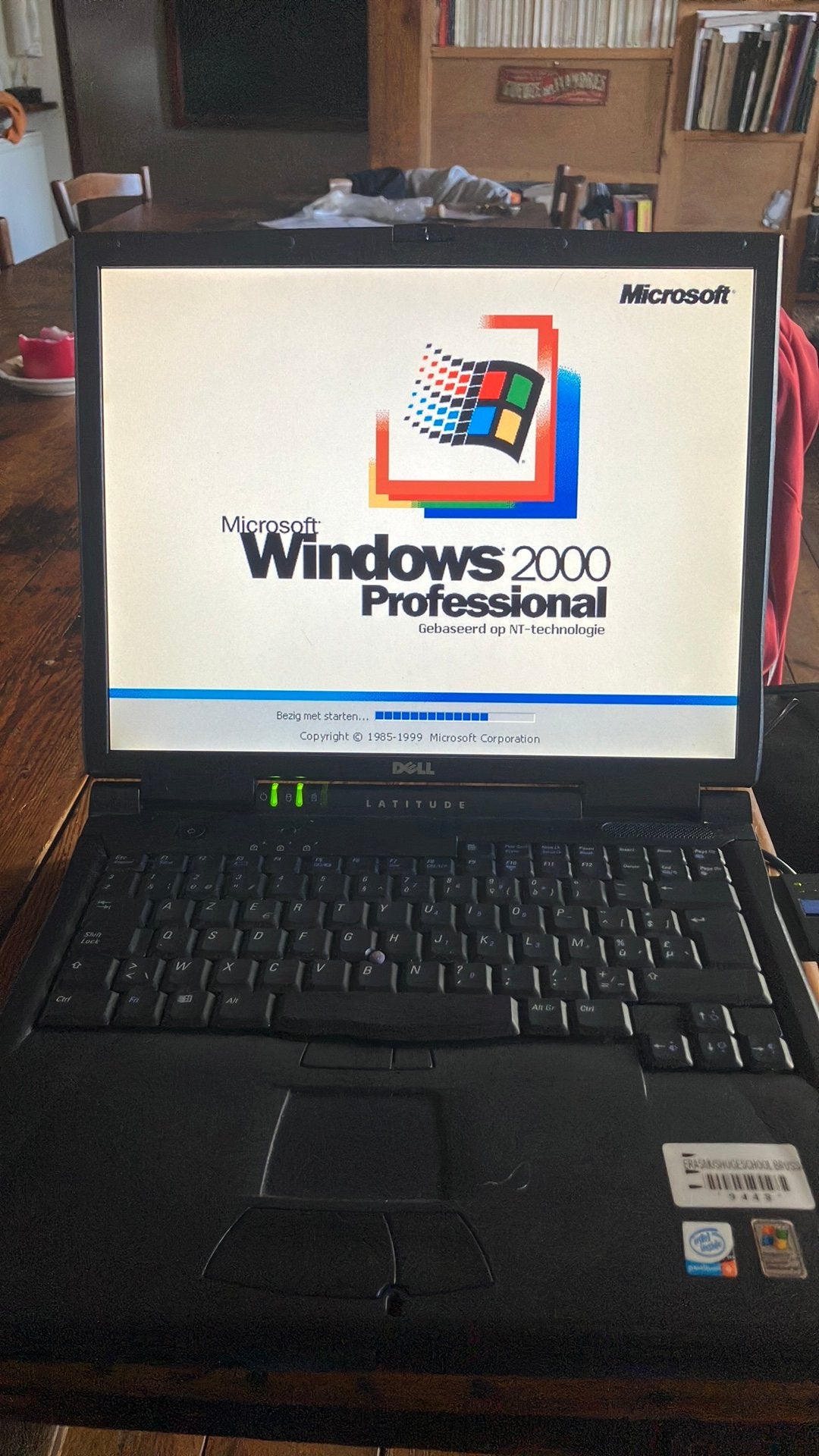 Dell latitude C840, Informatique & Logiciels, Enlèvement