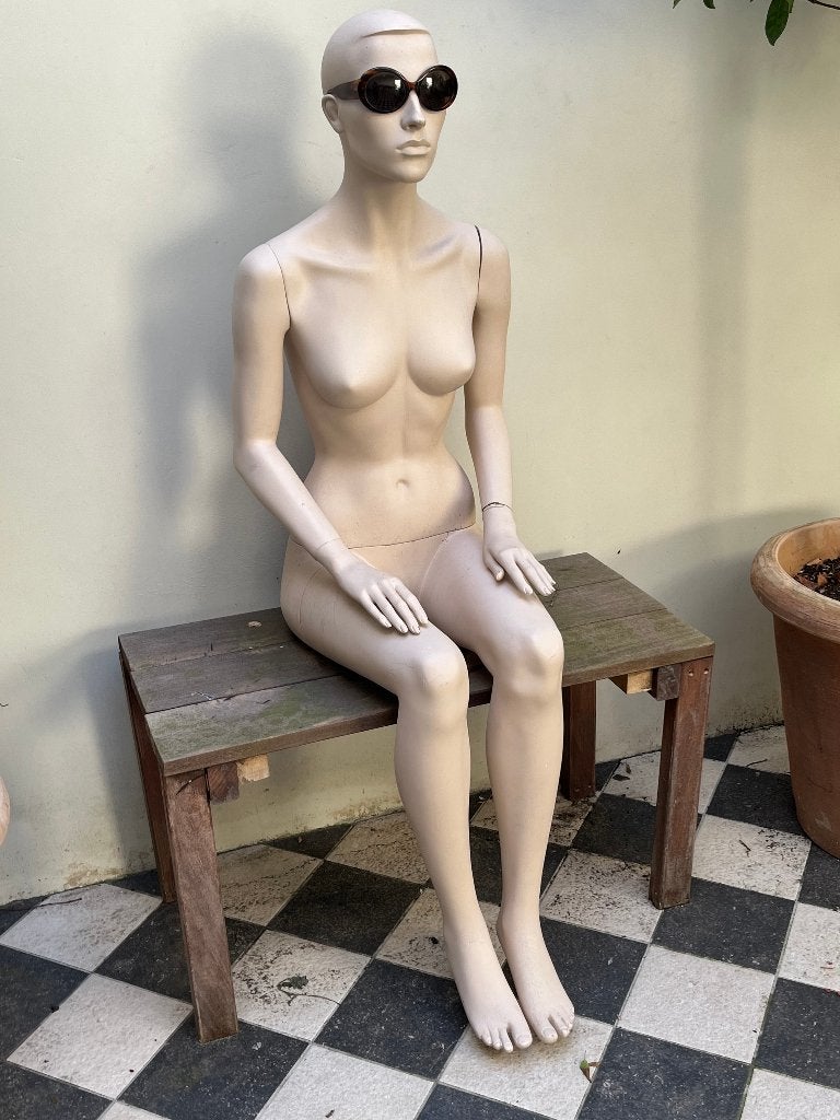 Zittende mannequin, Ophalen, Gebruikt, Paspop