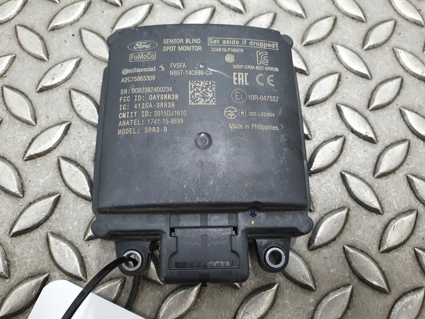 FORD FOCUS ST SENSOR RADAR NB5T14C689CA 2023, Enlèvement ou Envoi, Utilisé, ARN reconnu
