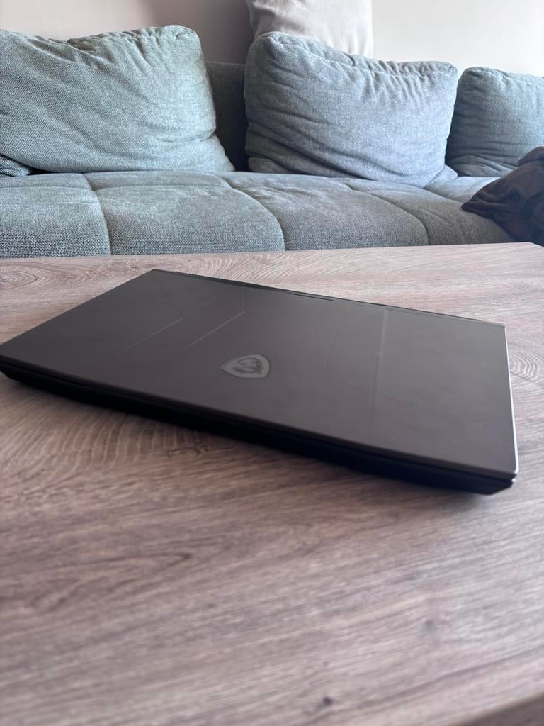 MSI PC portable gamer GL66 11UCK Intel Core i7-11800H, 16 pouces, Comme neuf, Gaming, SSD