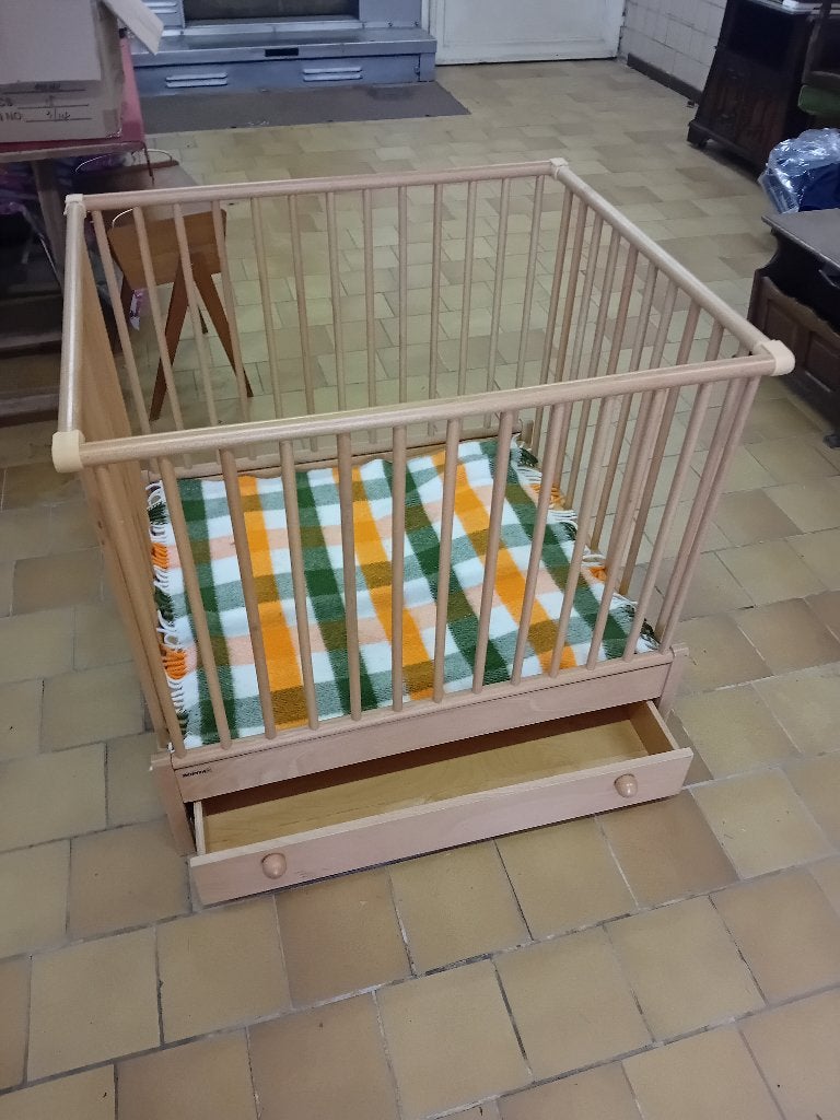 Parc pour enfants, Enlèvement, Utilisé