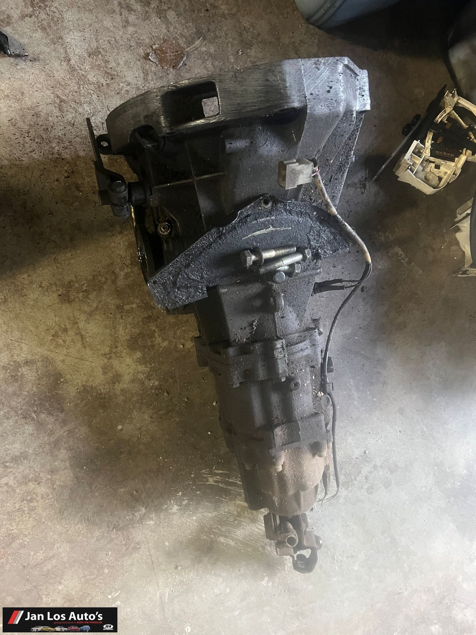 Audi 80 B2 100 typ44 C3 5 bak versnellingsbak, Auto-onderdelen, Gebruikt, -, -, -