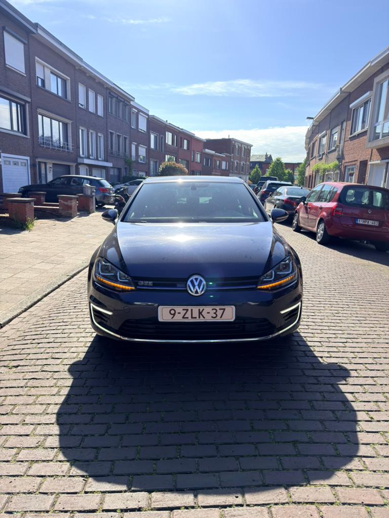 Golf 7 GTE, Auto's, 4 cilinders, Blauw, Leder, Bedrijf