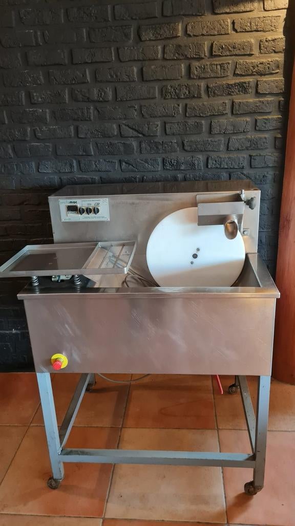 Chocolade verwerking machine, Ophalen