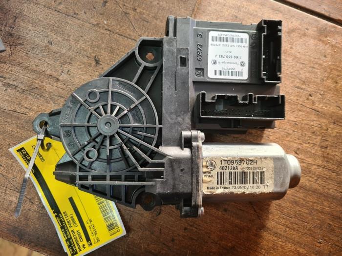 Raammotor Portier van een Volkswagen Caddy, Ophalen of Verzenden, 3 maanden garantie, Gebruikt