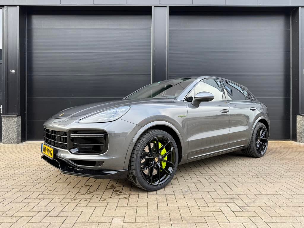 Porsche cayenne coupe hybrid full optie head up turbo GTS 22, Autos, Cuir, Achat, 2989 cm³, Capteur de lumière