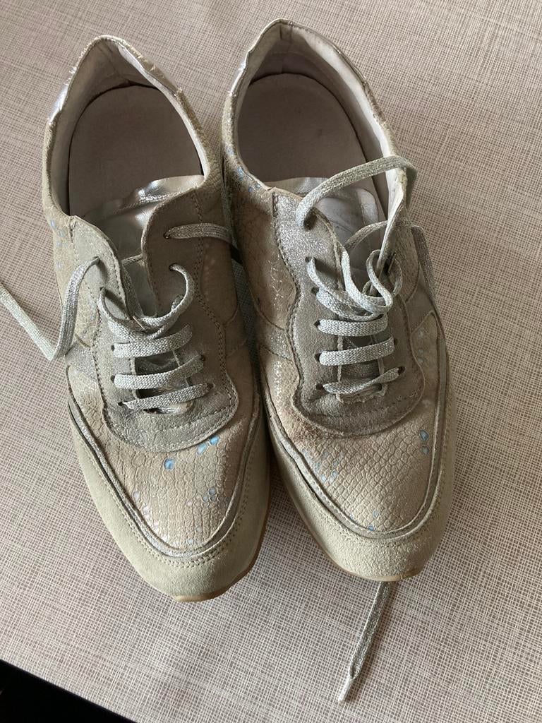Sneakers merk Maja grijs maat 39, Maja, Ophalen of Verzenden, Zo goed als nieuw, Sneakers