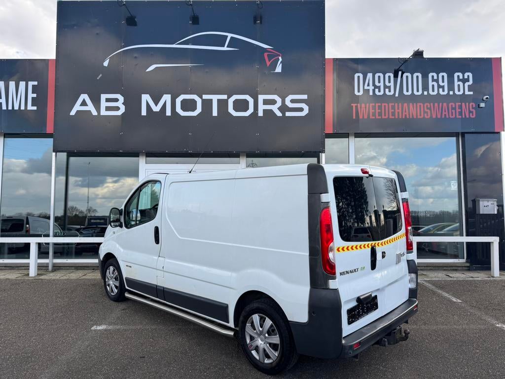 Renault Trafic 2.0DCI 2012 128.000km Automaat lichte vracht, Auto's, Automaat, Renault, Bedrijf, Diesel