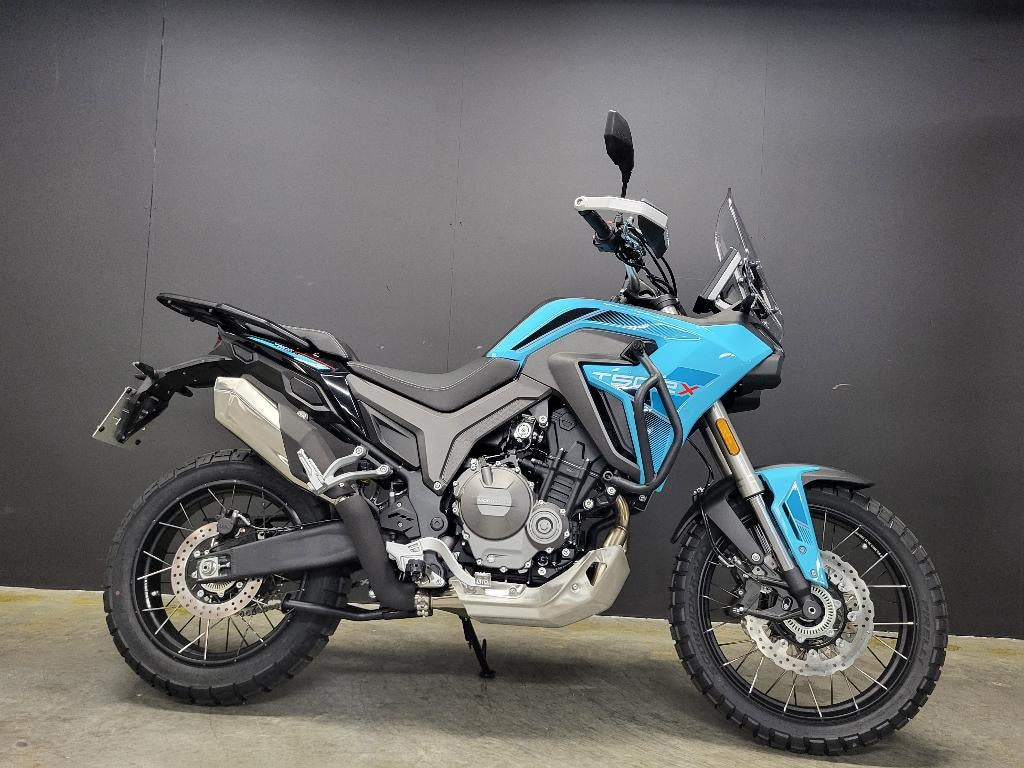 T502X (A2) (3+2 jaar garantie), Tourisme, Entreprise, 2 cylindres, Permis Moto A2 minimum