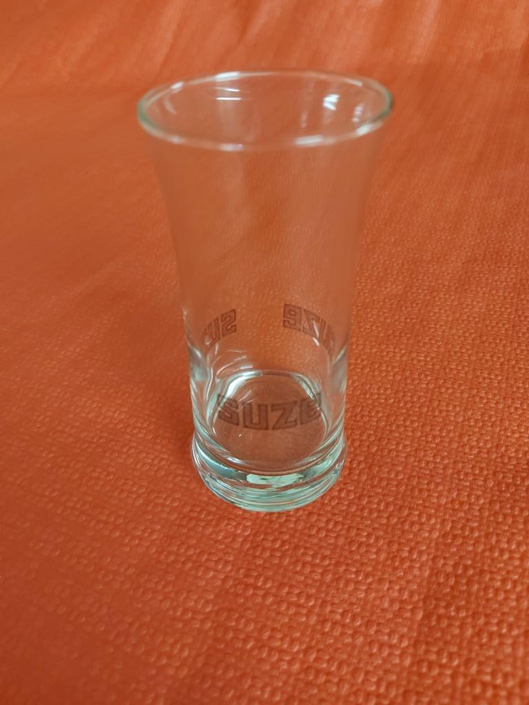 Un Verre SUZE / apéritif à base de gentiane, Collections, Enlèvement, Utilisé