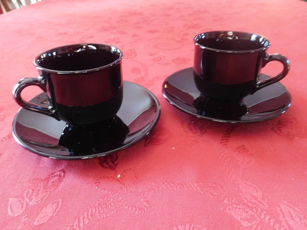 2 tasses et sous-tasses à expresso noir brillant Arcoroc, Maison & Meubles, Cuisine | Vaisselle, Neuf, Tasse(s) et/ou soucoupe(s)