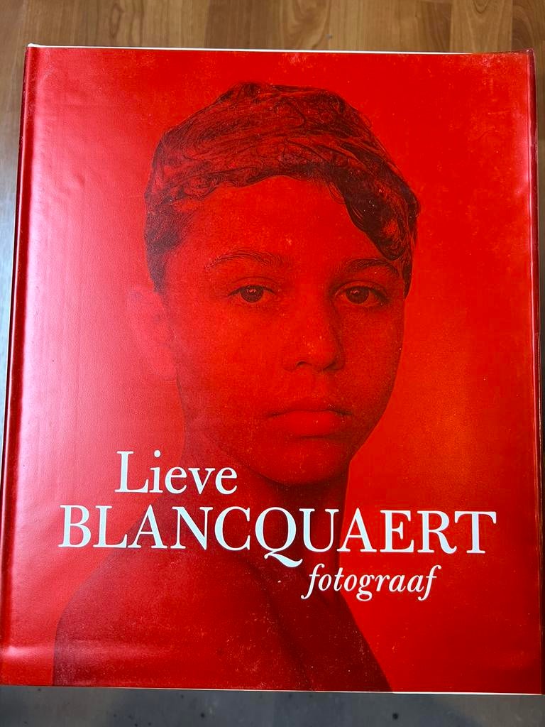 Boek ‘Lieve Blancquaert, fotograaf’, Ophalen, Zo goed als nieuw