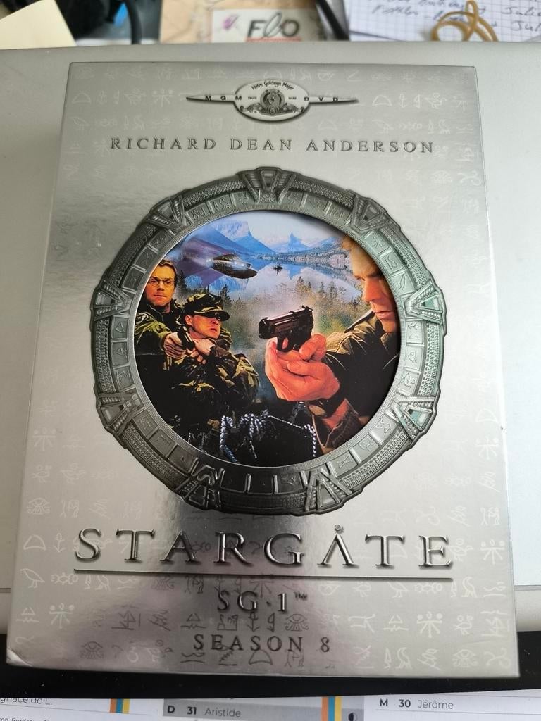 Stargate SG-1,saison 8, Enlèvement ou Envoi, Comme neuf