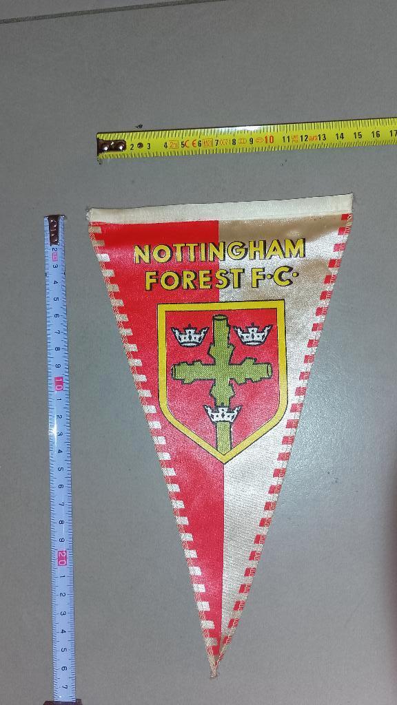 vaandel Nottingham Forest FC, Ophalen of Verzenden