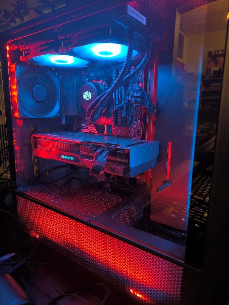 Ryzen7 5700X3D, 32 Gb Corsaire, B550M, 850 W platte voeding, Computers en Software, Moederborden, DDR4, Ophalen of Verzenden, Zo goed als nieuw