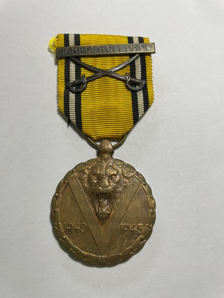 Lot 38 : Médaille Camp de Hollande, Enlèvement ou Envoi