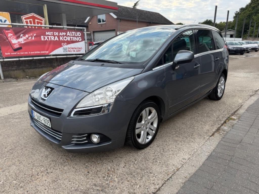 Peugeot 5008 1600 Diesel! Airco Pano PDC ALU! TOP!, Auto's, Euro 5, Monovolume, 82 kW, 4 cilinders
