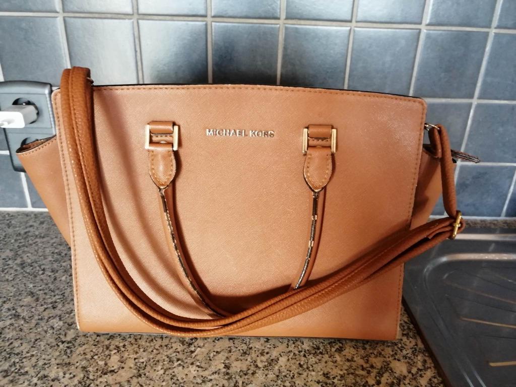 handtas merk michael kors komt uit boutiek voor handtassen –, Handtassen en Accessoires, Tassen | Damestassen, Ophalen of Verzenden