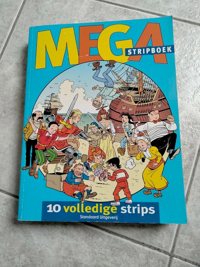 Mega stripboek, Une BD, Enlèvement ou Envoi, Comme neuf