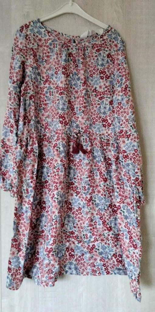 robe à fleurs/robe à manches longues taille 122 h & m, Enfants & Bébés, Robe ou Jupe, Enlèvement ou Envoi, H&M, Comme neuf
