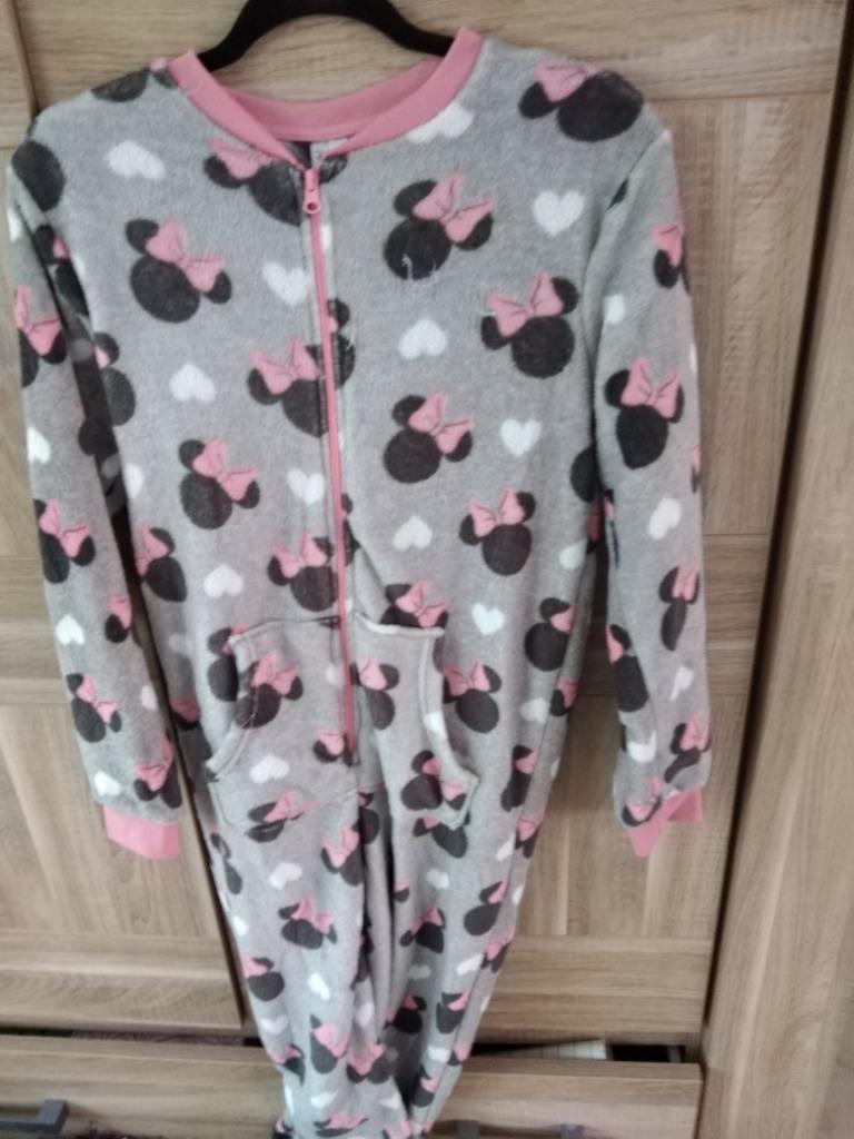 huispak in 1 stuk minnie disney  maat S/M(doos nieuwe kleren, Disney, Ophalen of Verzenden, Zo goed als nieuw, Maat 36 (S)