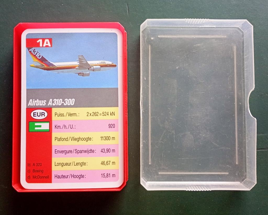 Jeu de cartes avions, type Top Trumps (année 2000), Trois ou quatre joueurs, Enlèvement ou Envoi, Comme neuf, Autre