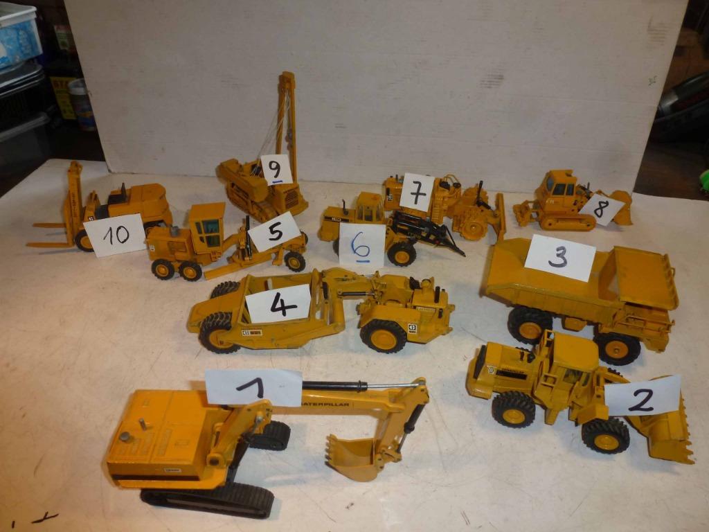 CATERPILLAR schaalmodellen en DAEWOO, Ophalen of Verzenden, Gebruikt