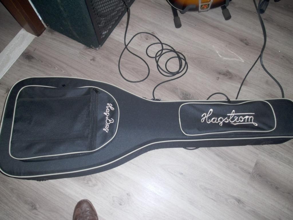 Hagstrom "Hag bag", Enlèvement, Comme neuf, Guitare basse électrique