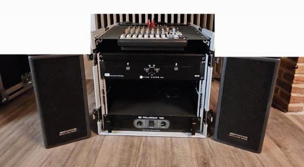 Pa systeem: Boxen, versterker, cd, usb speler, mengpanneel, Enlèvement, Comme neuf