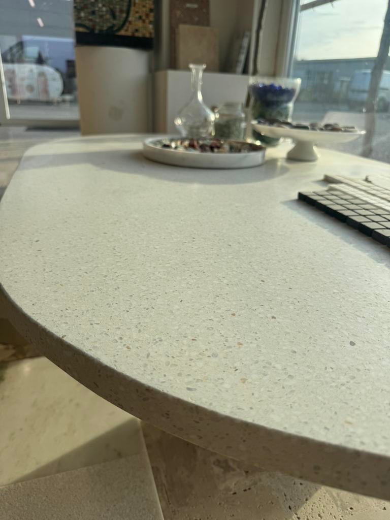 Table en granito, Maison & Meubles, Tables | Tables à manger, Enlèvement, Comme neuf