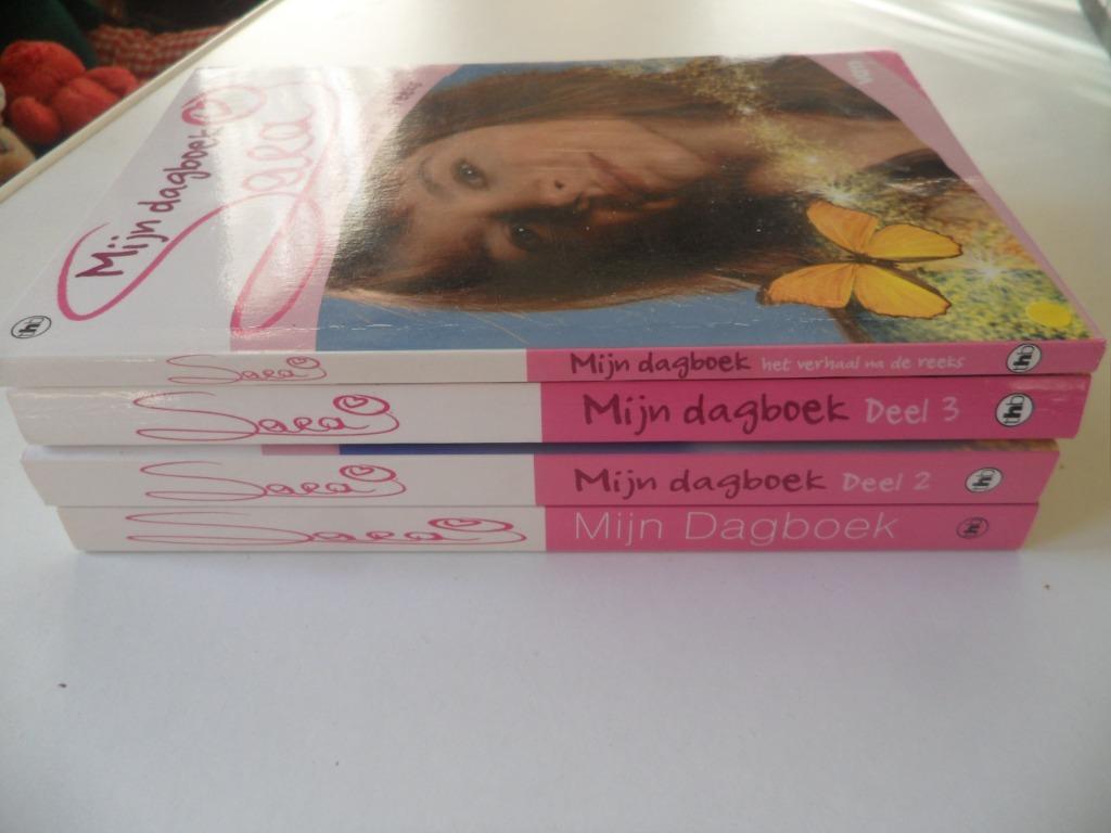 Sara mijn dagboek 3 delen, Boeken, Romans, Zo goed als nieuw, Ophalen of Verzenden