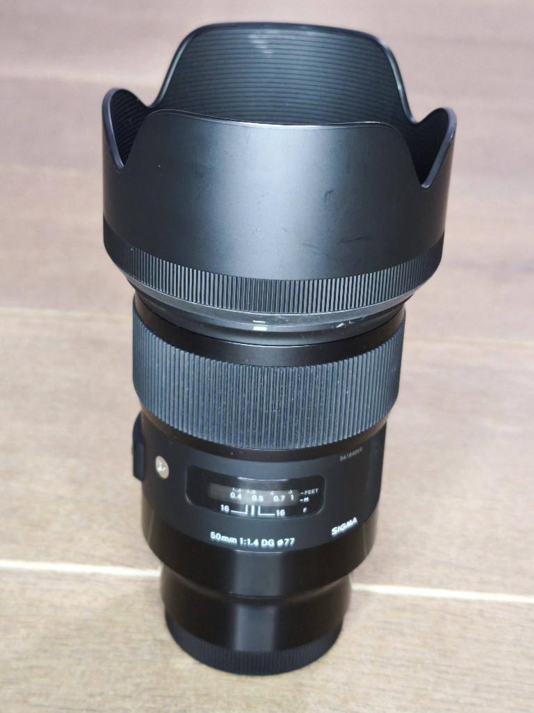 Sigma 50 mm 1,4 DG (SONY), Audio, Tv en Foto, Foto | Lenzen en Objectieven, Ophalen, Zo goed als nieuw, Standaardlens