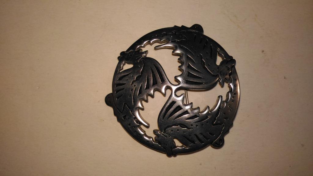 (naar) Keltisch artefact (broche), Ophalen