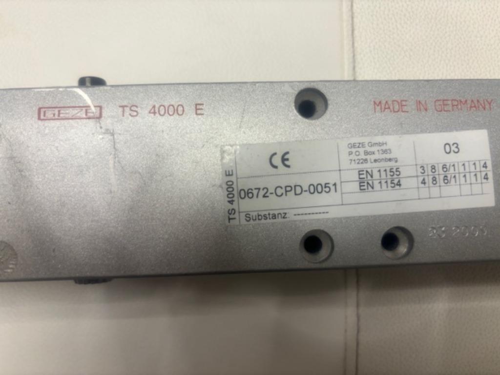 deurdranger GEZE TS 4000  openingsdemper, Doe-het-zelf en Bouw, Ophalen of Verzenden, Gebruikt