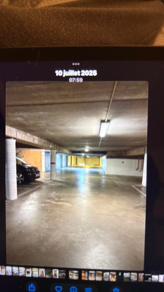 Parking in residentie in De Panne, Immo