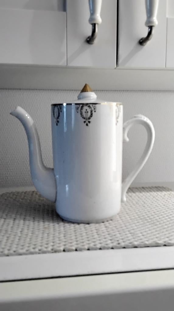 Antieke koffiepot van de Faïencerie St Ghislain Belgium, Antiek en Kunst, Ophalen of Verzenden