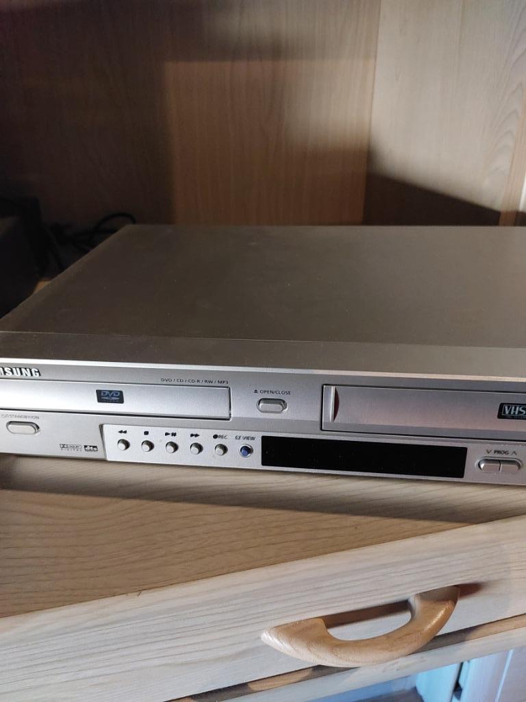 Samsung DVD/VCR440, Enlèvement, Utilisé, Lecteur DVD, Samsung