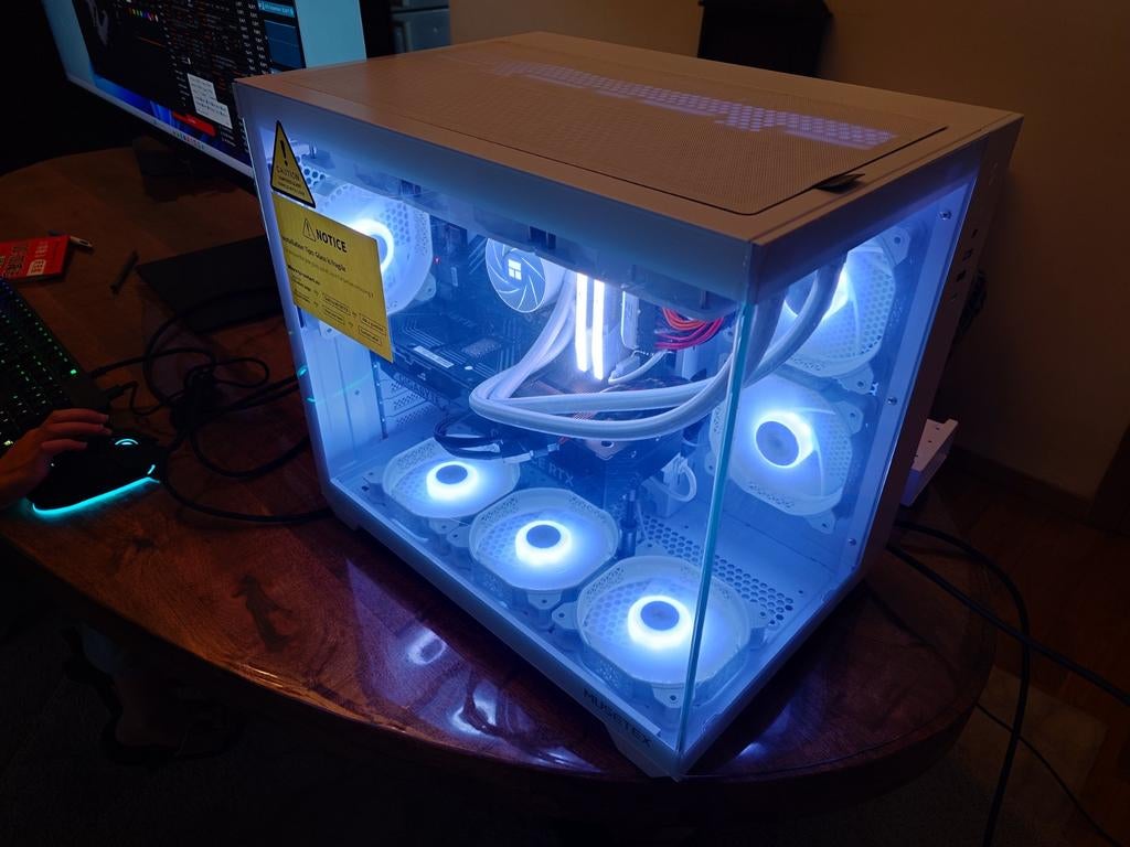 Titre : PC Gamer & Workstation - RTX 5070 & Ryzen 9 7950X, Ophalen, Le pc est monté avec différentes marques, 32 GB, Virtual Reality