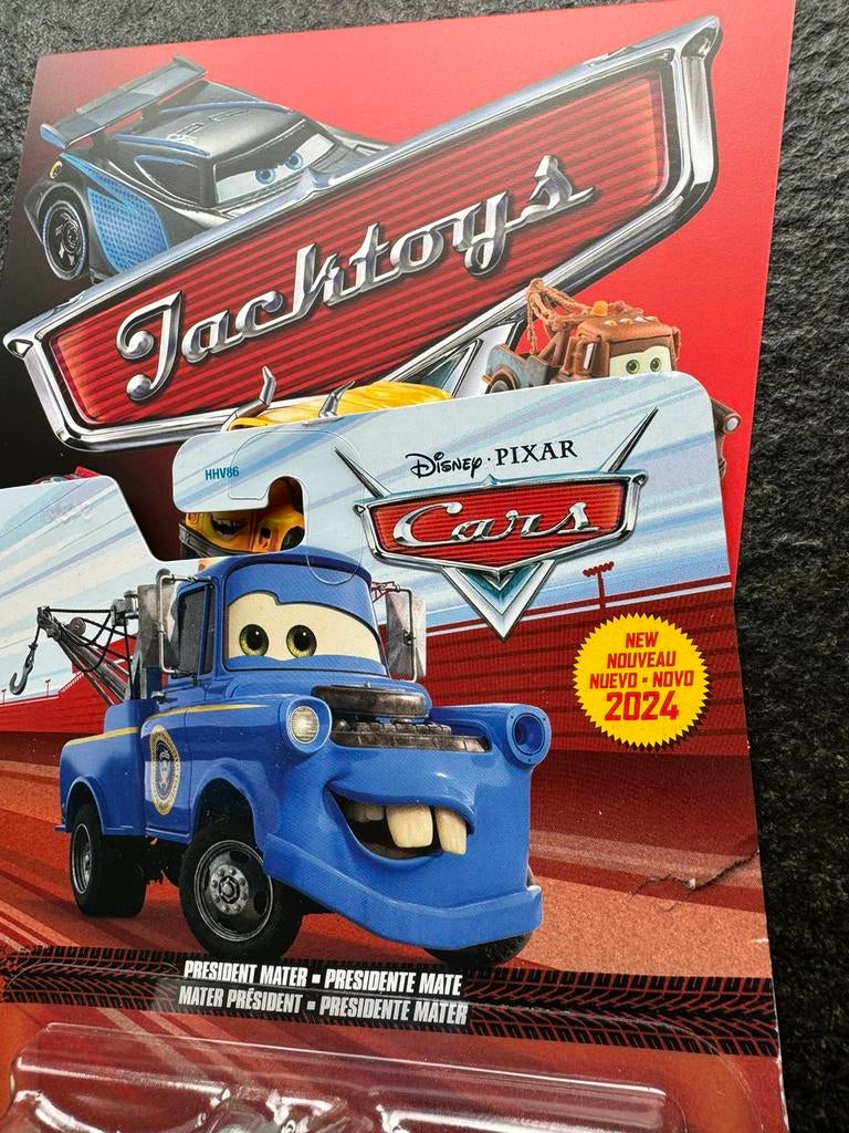 Cars Disney Pixar President Mater, Kinderen en Baby's, Speelgoed |Speelgoedvoertuigen, Ophalen of Verzenden, Nieuw