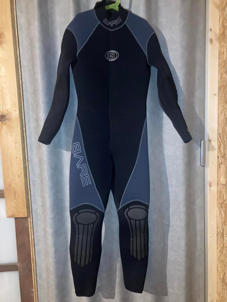 Bare 7mm Arctic Wetsuit, Sports nautiques & Bateaux, Vêtements nautiques, Enlèvement ou Envoi, Bare, Femme ou Homme, Comme neuf