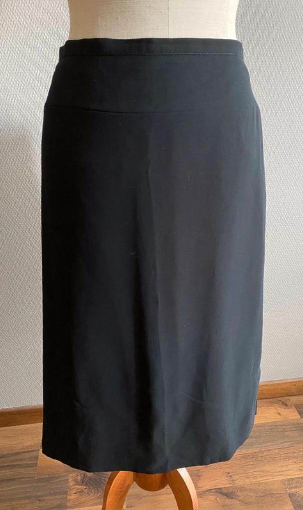 Zwarte rok Mayerline Brussels maat 44, Taille 42/44 (L), Mayerline, Comme neuf, Sous le genou