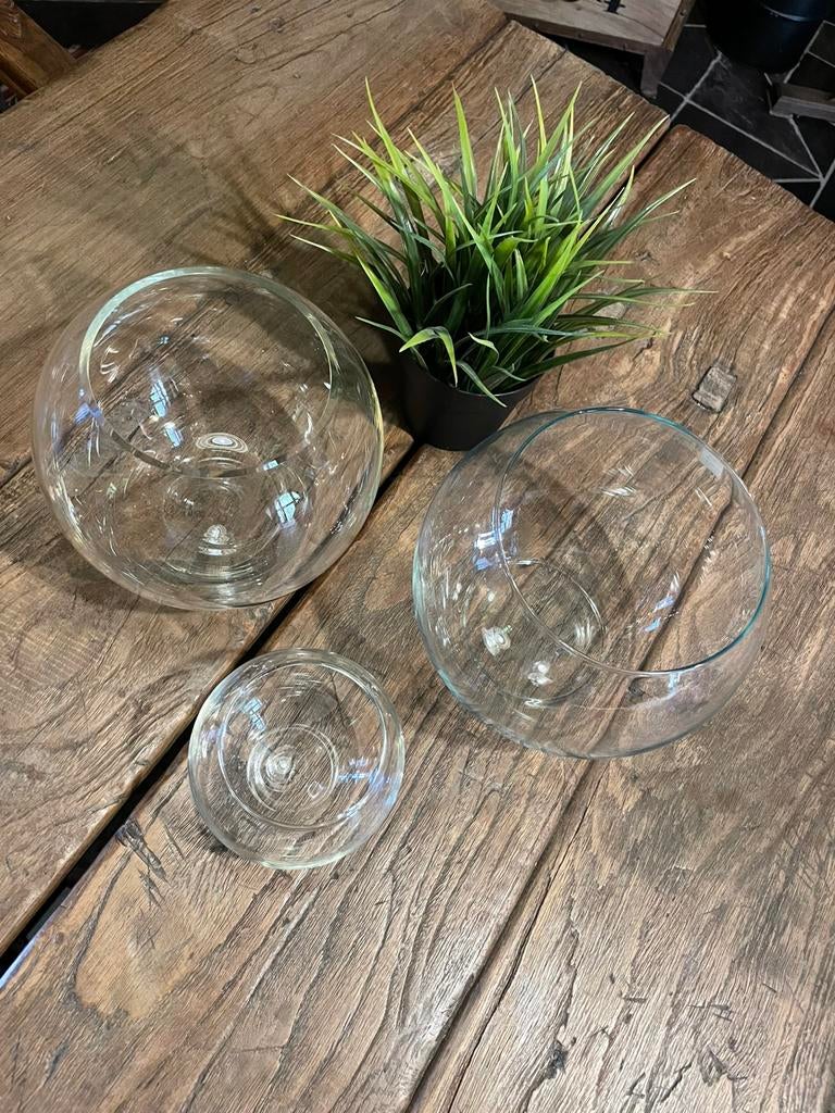 Leuke Set van 2 ronde glazen bokalen, Ophalen of Verzenden, Zo goed als nieuw, Glas