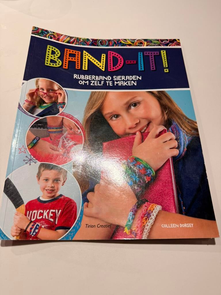 Loombandjes boek - Band-it, Livres, Livres pour enfants | Jeunesse | Moins de 10 ans, Enlèvement