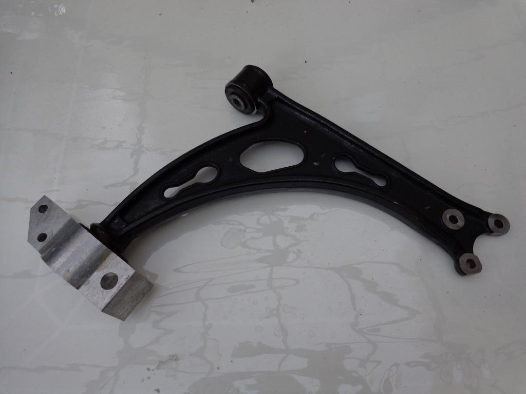 Volkswagen GOLF 5 triangle de suspension avant droit neuf, Autos : Pièces & Accessoires, Enlèvement ou Envoi, Neuf, Audi