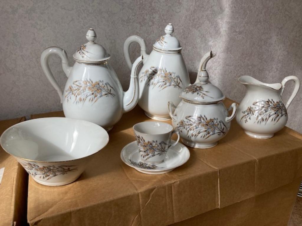 koffieservies genummerd retro begin jaren '50 met handwerk, Verzamelen, Ophalen, Huis en Inrichting