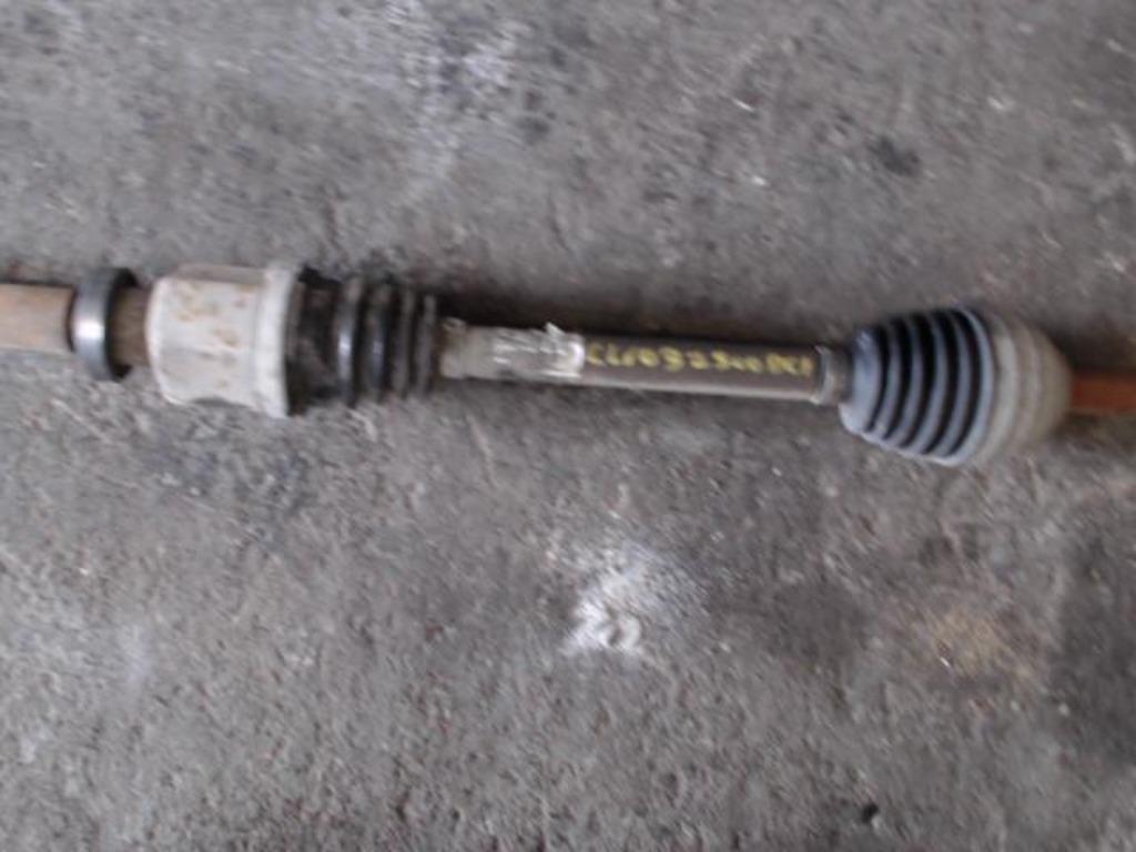 Cardan droit Renault Clio III 1.5DCi 63kw 2005-2009 LP/13710, Ophalen of Verzenden, Gebruikt, Renault