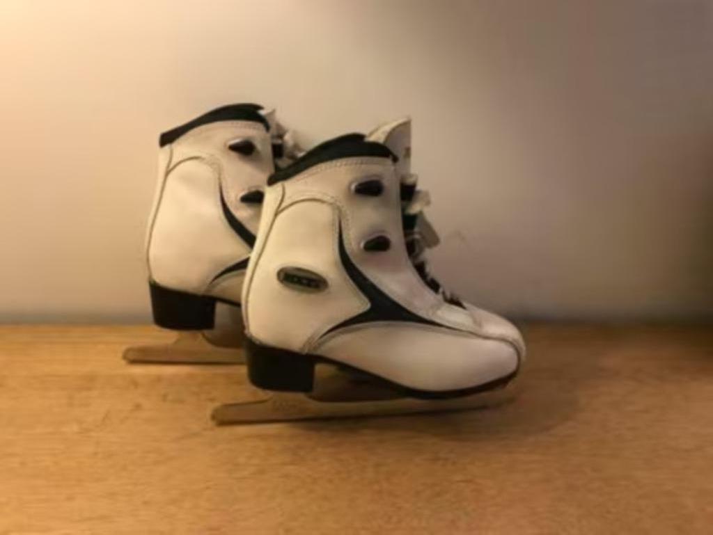 schaatsen   Roces  maat 35, Sport en Fitness, Schaatsen, Ophalen of Verzenden