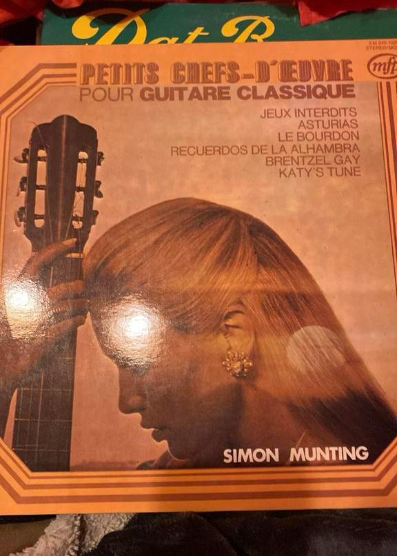 PARFAIT ÉTAT SUR PETITS CHEFS - D'ŒUVRE/GUITARE CLASSIQUE, Enlèvement ou Envoi, Comme neuf