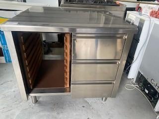 Tafel RVS met lades, Enlèvement